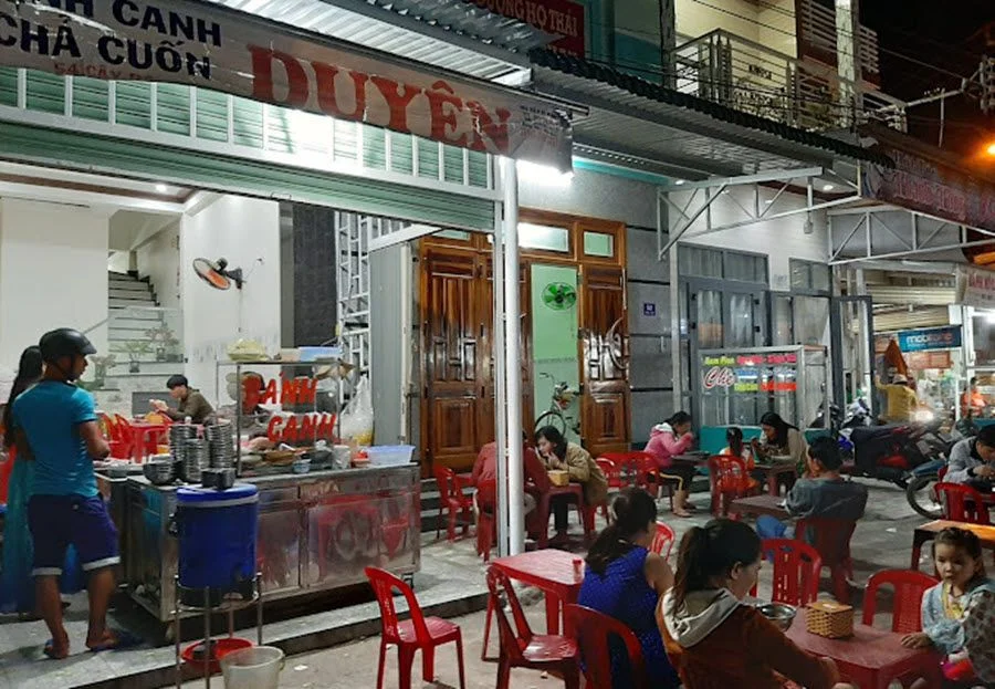 Bánh Canh Cây Da nổi tiếng ở Ninh Hải