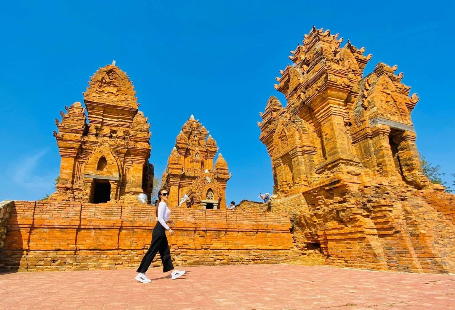 Phan Rang Có Gì Chơi? Khám Phá 15+ Trải Nghiệm 
